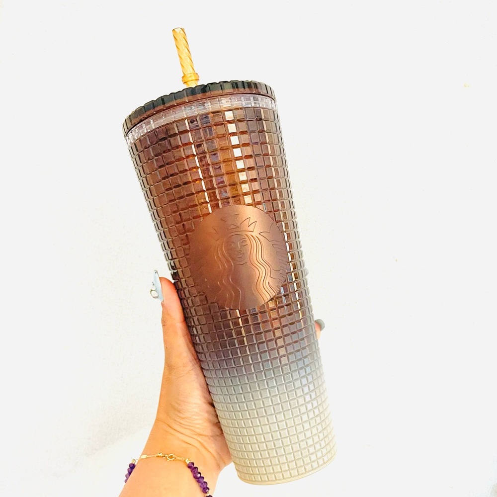 Starbucks Brown Gradient Grid